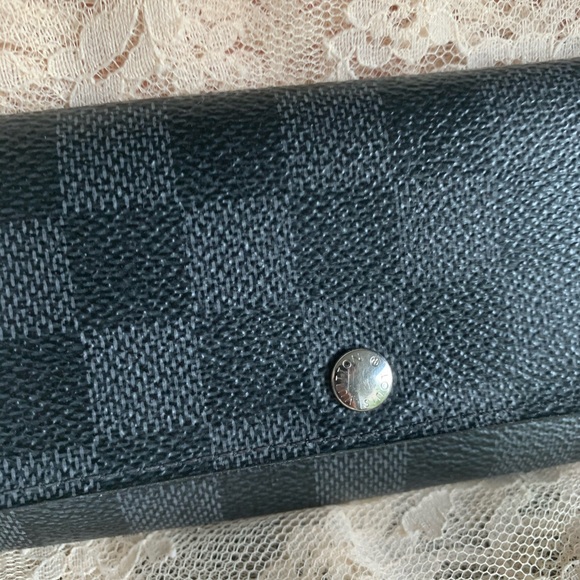 Louis Vuitton Graphite Key Pouch - Picture 5 of 16